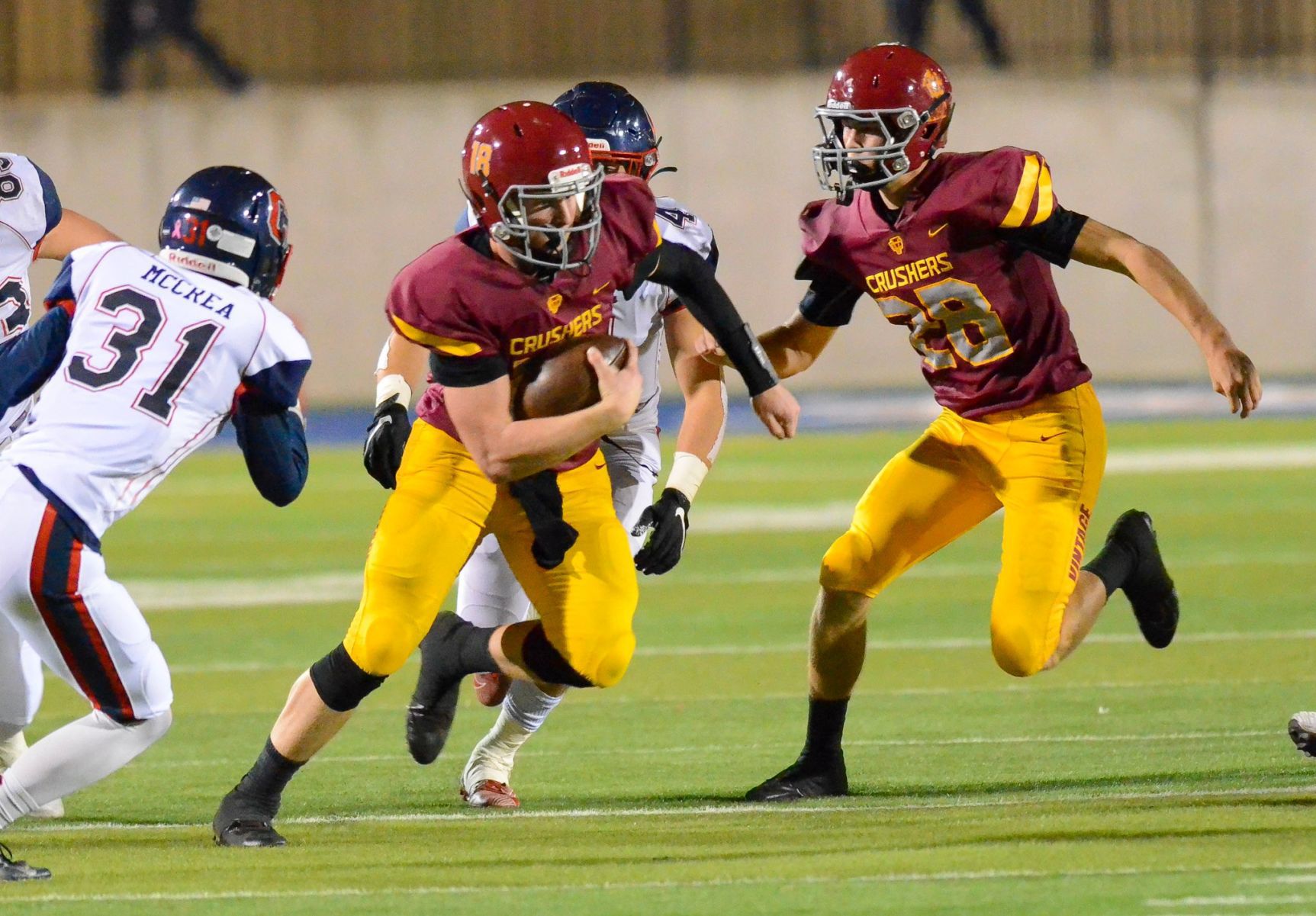 Vintage football vs. Campolindo